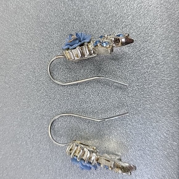 Earrings "Something Blue" Silver Tone Rose Dangle Bride Wedding Delicate Pretty - Picture 4 of 6